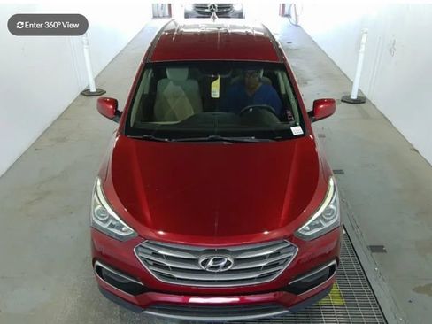 Used 2017 Hyundai Santa Fe Sport AWD/4WD image 2