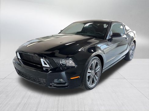 Used 2014 Ford Mustang Coupe w/ V6 Performance Package RWD image 1