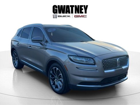 Used 2021 Lincoln Nautilus Reserve image 8