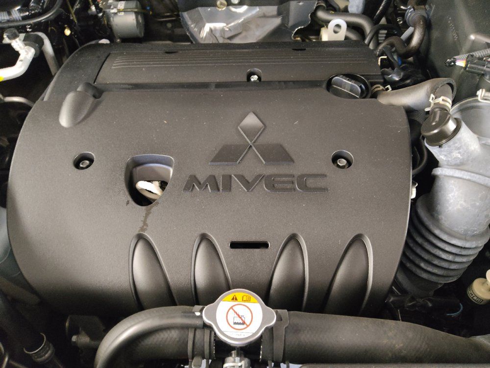 Used 2025 Mitsubishi Outlander Sport AWD image 30