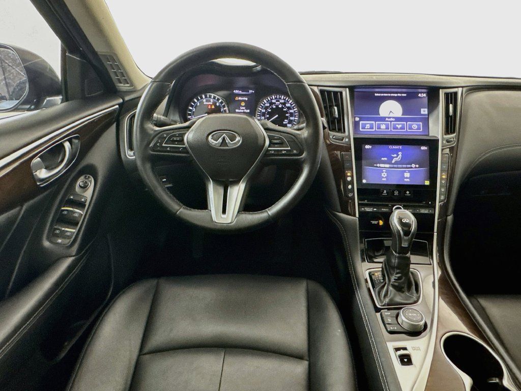 Used 2018 INFINITI Q50 Luxe RWD image 27