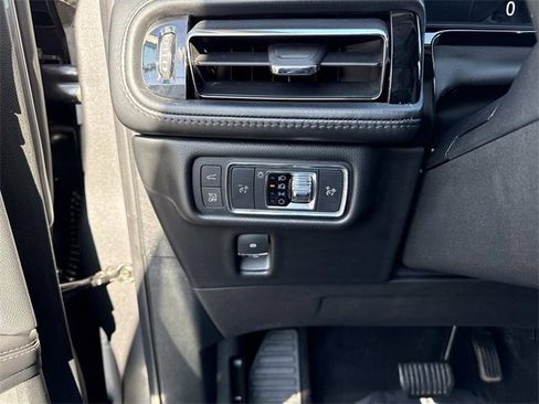 Used 2022 Lincoln Nautilus Reserve w/ Equipment Group 201A image 29