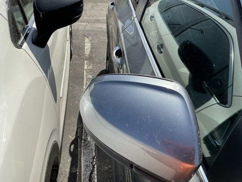 Used 2025 Volkswagen Taos SE image 26