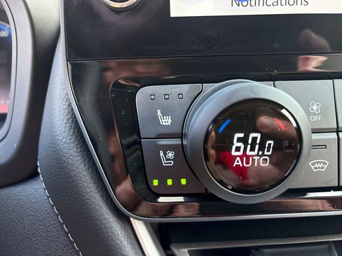 Used 2026 Toyota Grand Highlander Platinum image 26