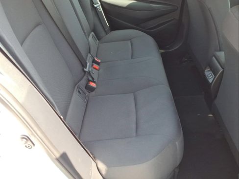 Used 2025 Toyota Corolla LE FWD image 17