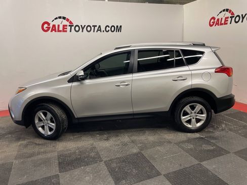 Used 2013 Toyota RAV4 XLE image 7