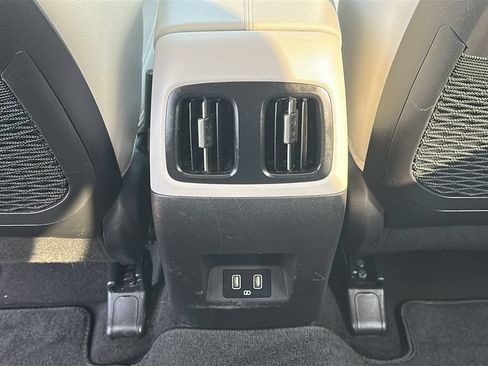 Used 2022 Hyundai Tucson SEL w/ Convenience + Premium Package FWD image 31