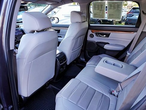 Used 2018 Honda CR-V Touring image 18