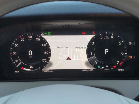 Used 2021 Land Rover Range Rover Velar S image 22