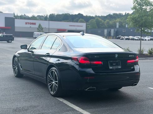 Used 2023 BMW 530e xDrive w/ Convenience Package AWD/4WD image 4