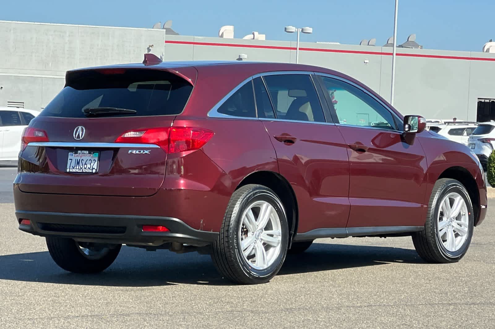 Used 2015 Acura RDX FWD image 2