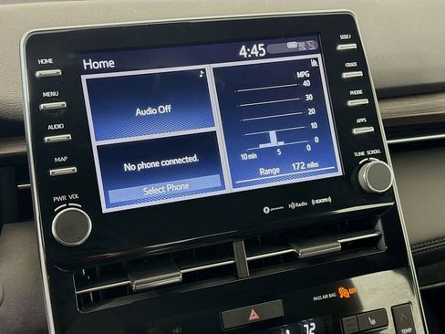 Used 2019 Toyota Avalon XLE w/ Moonroof Package image 14