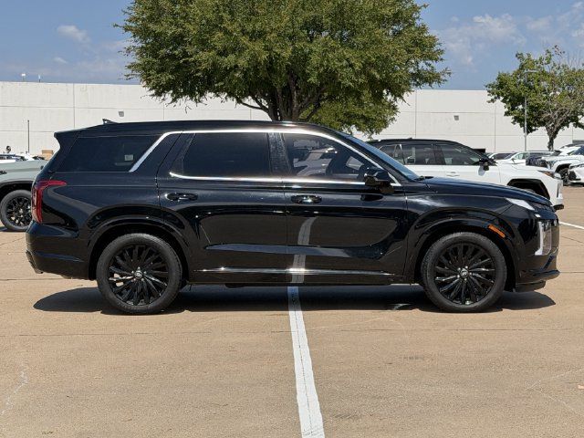 Used 2024 Hyundai Palisade Calligraphy AWD/4WD image 3