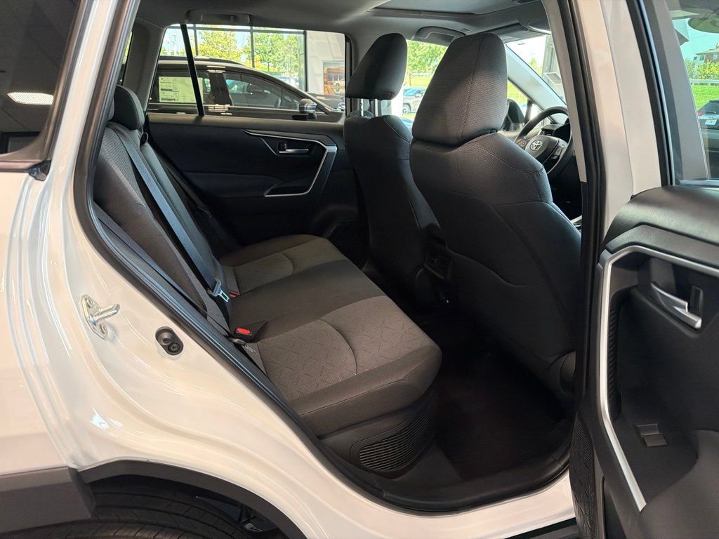 Certified 2025 Toyota RAV4 XLE w/ Convenience Package AWD/4WD image 23
