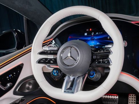 Certified 2024 Mercedes-Benz EQS AMG 4MATIC image 16