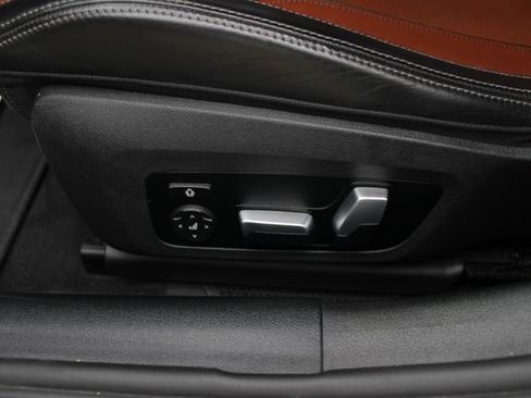 Used 2022 BMW 840i Gran Coupe xDrive w/ Comfort Seating Package AWD/4WD image 3