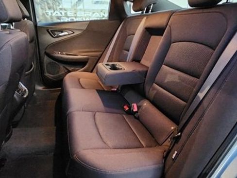 Used 2024 Chevrolet Malibu LT image 15