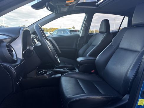 Used 2017 Toyota RAV4 Limited image 20