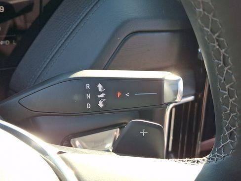 Used 2026 GMC Yukon XL Denali w/ Sun & Power Step Package AWD/4WD image 23