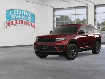 New 2025 Jeep Grand Cherokee Altitude