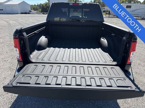 Used 2022 RAM 1500 Big Horn image 12