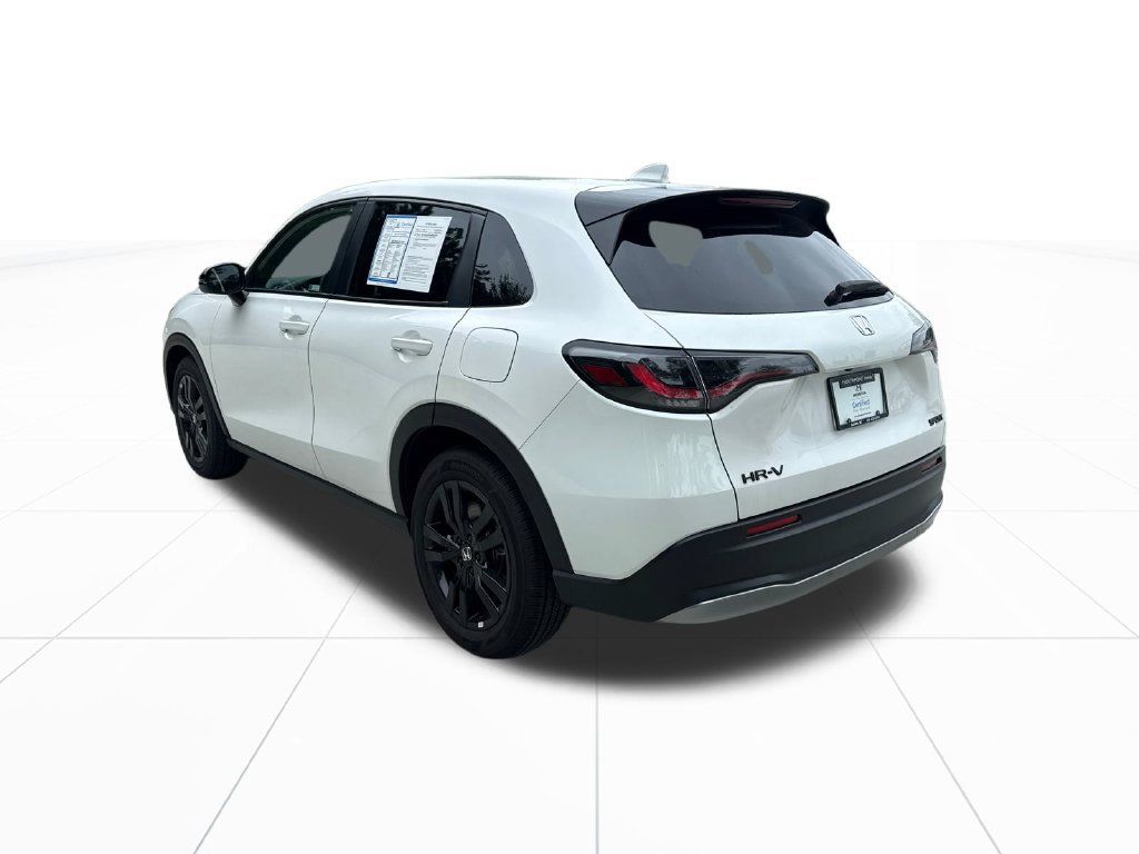 Certified 2026 Honda HR-V Sport image 6