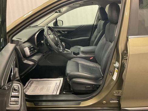 Used 2024 Subaru Outback Limited w/ Popular Package #2 AWD/4WD image 13