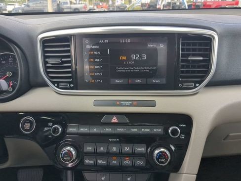 Used 2020 Kia Sportage EX FWD image 18