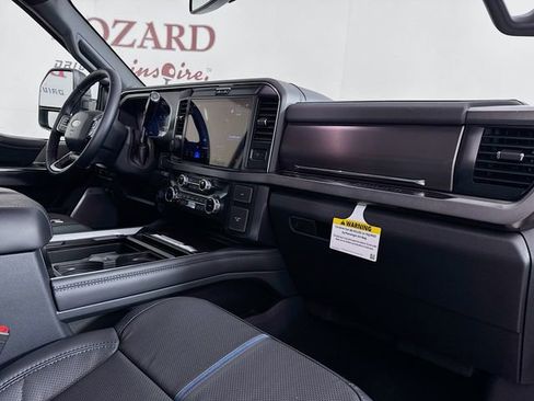 New 2026 Ford F250 Platinum image 37