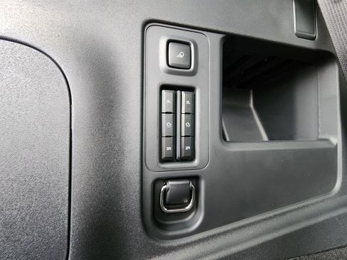 New 2026 Ford Expedition Tremor image 23