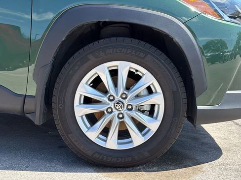 Certified 2025 Toyota Corolla Cross LE FWD image 6