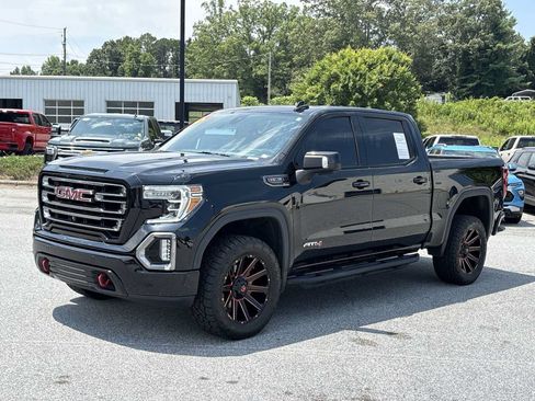 Used 2021 GMC Sierra 1500 AT4 w/ AT4 Value Package AWD/4WD image 2