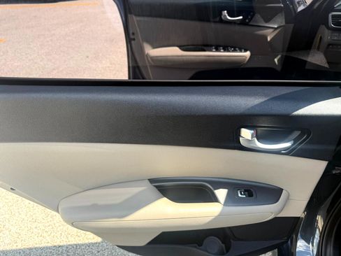 Used 2016 Kia Optima LX w/ Technology Package image 17