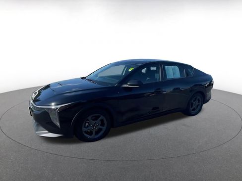 Used 2025 Kia K4 LXS image 8