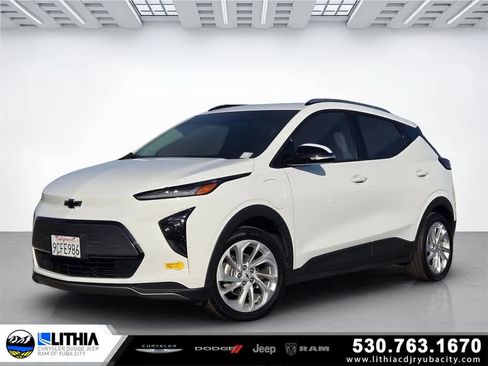 Used 2022 Chevrolet Bolt EUV LT image 1