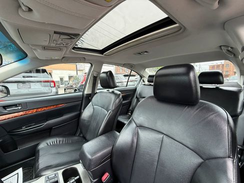 Used 2011 Subaru Legacy 2.5i Limited AWD/4WD image 21