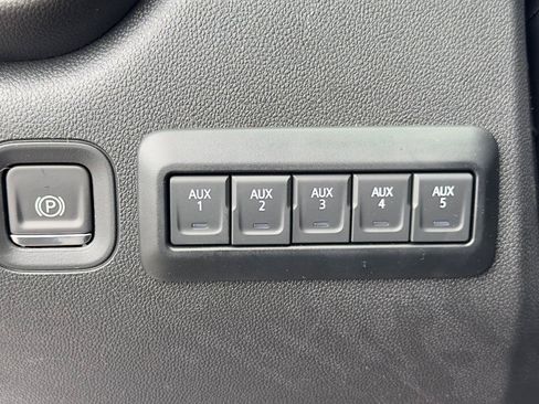 New 2026 GMC Sierra 2500 Pro w/ Convenience Package AWD/4WD image 30