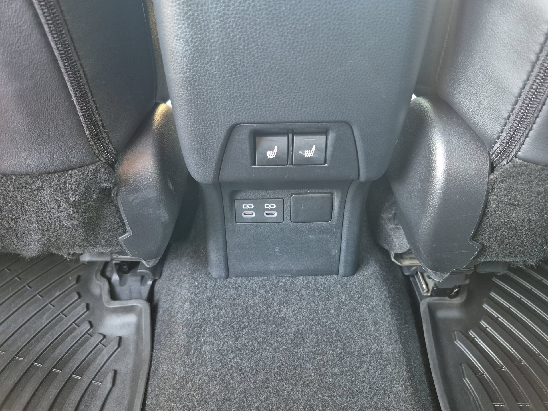 Used 2024 Toyota Prius Limited w/ Limited Premium Package AWD/4WD image 22