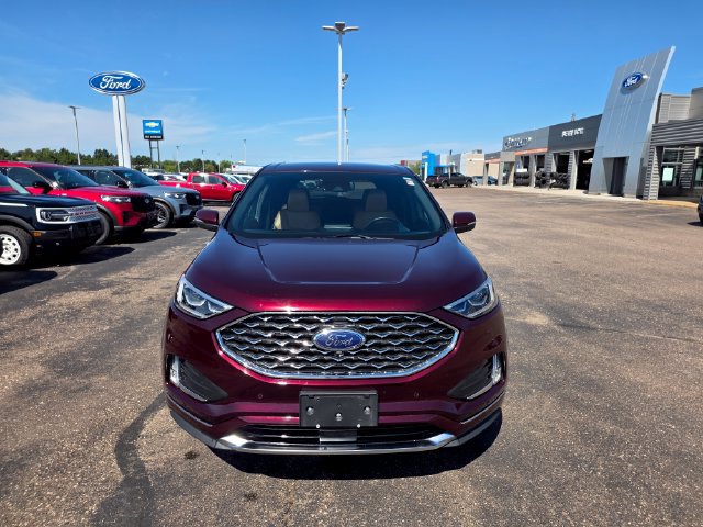 Used 2023 Ford Edge Titanium w/ Equipment Group 301A AWD/4WD image 2