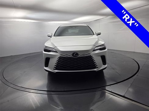 Used 2024 Lexus RX 350 FWD w/ Technology Package image 4