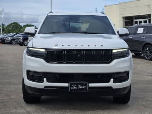 Used 2022 Jeep Wagoneer Series III RWD image 6