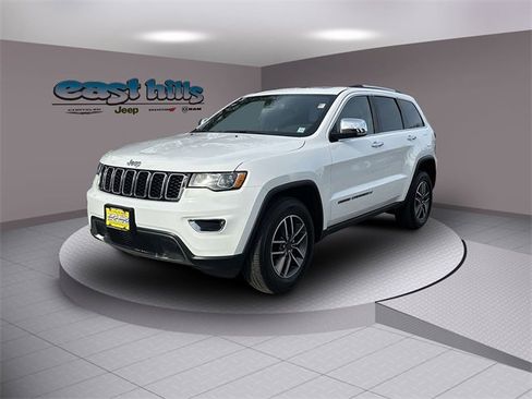 Certified 2022 Jeep Grand Cherokee Limited image 7