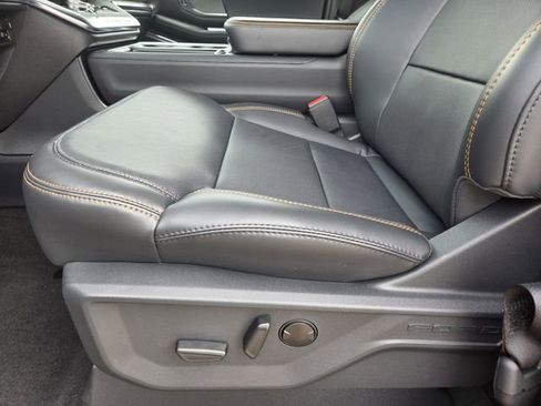 New 2026 Ford Expedition Tremor image 12