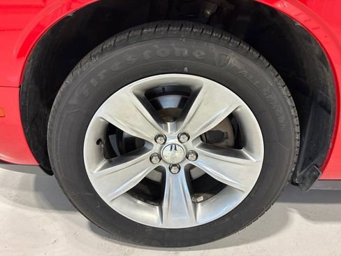 Used 2019 Dodge Challenger SXT RWD image 15