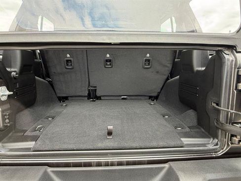 Used 2022 Jeep Wrangler Unlimited Sport AWD/4WD image 14