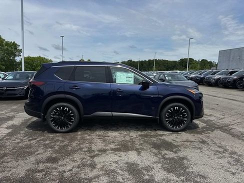 New 2026 Nissan Rogue Dark Armor FWD image 3