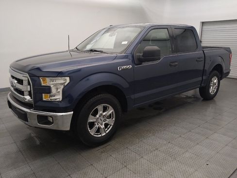 Used 2017 Ford F150 XLT image 2