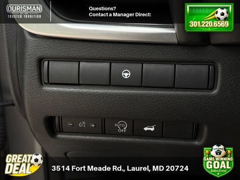 Used 2024 Nissan Rogue SV AWD/4WD image 33