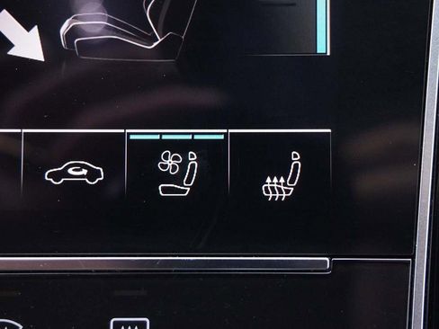 Used 2020 Audi A8 L 3.0T w/ Executive Package image 68