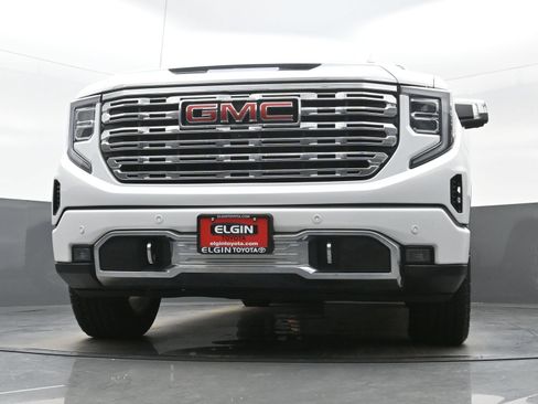 Used 2023 GMC Sierra 1500 Denali w/ Technology Package AWD/4WD image 26